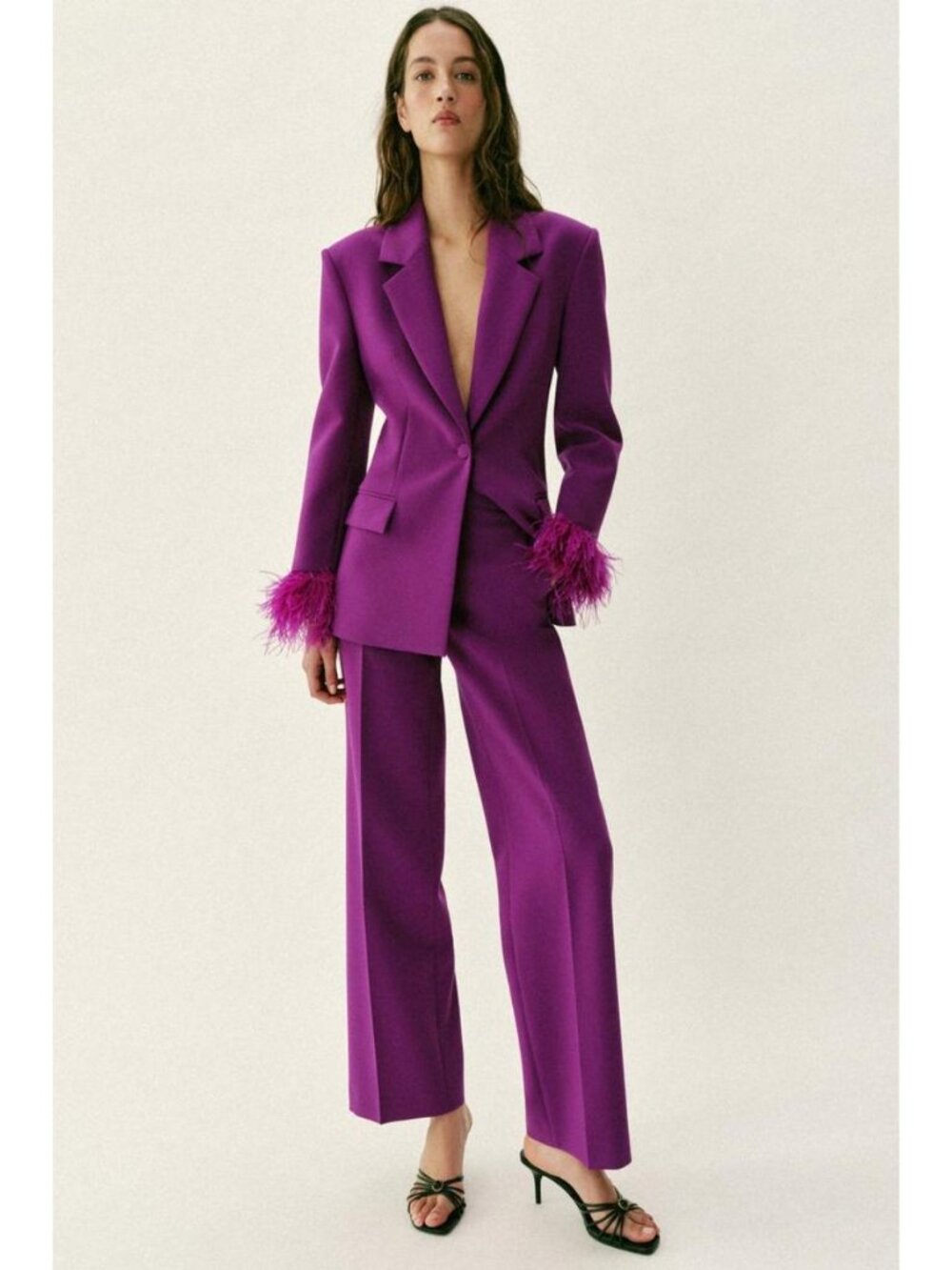 ZARA FEATHER CUFF SHOULDER PAD BLAZER - Picture 2 of 9